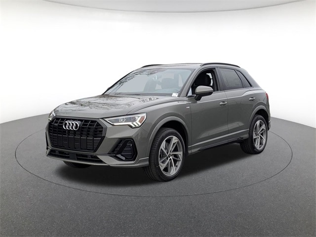2025 Audi Q3 S Line Premium's photo