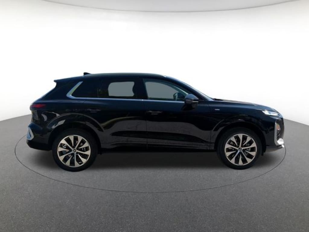 New 2026 Audi Q3 S line SUV