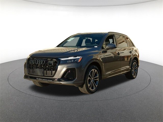 2026 Audi Q7 Premium Plus's photo