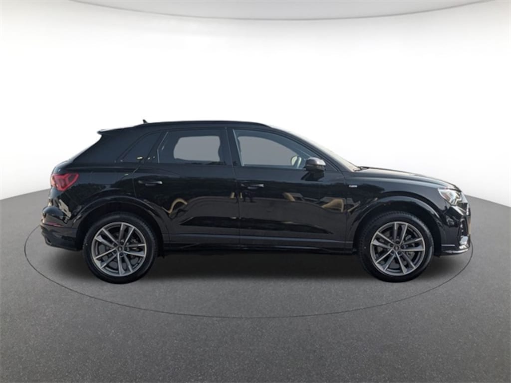New 2025 Audi Q3 45 S line Premium SUV