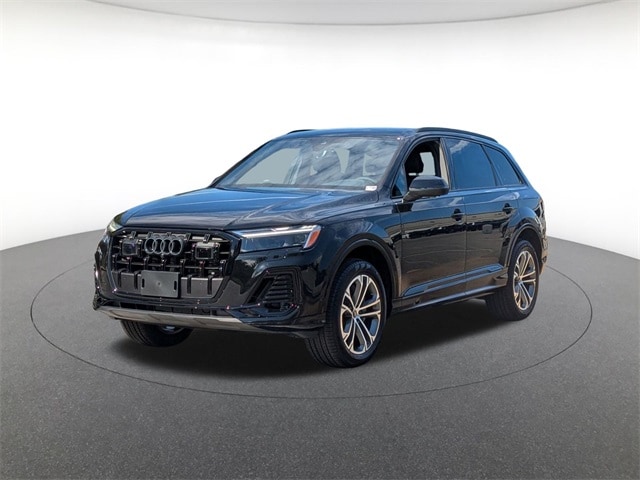 2026 Audi Q7 Premium's photo
