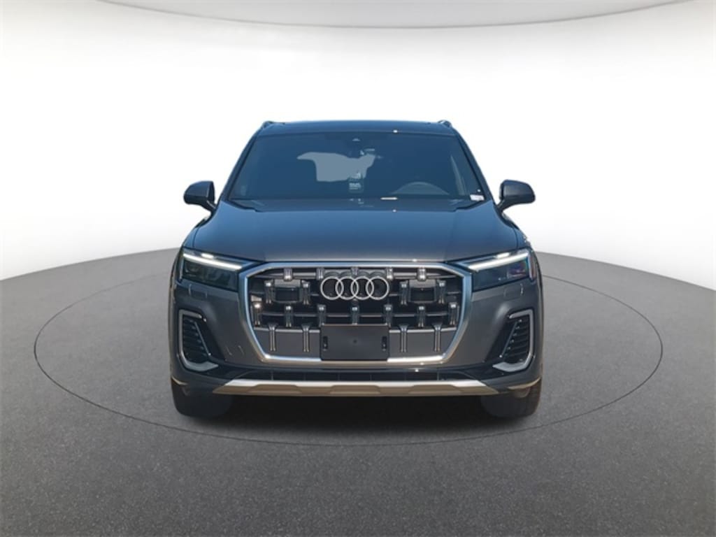 New 2025 Audi Q7 Premium Plus SUV