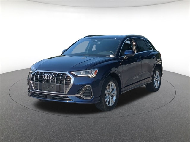 2025 Audi Q3 S Line Premium's photo