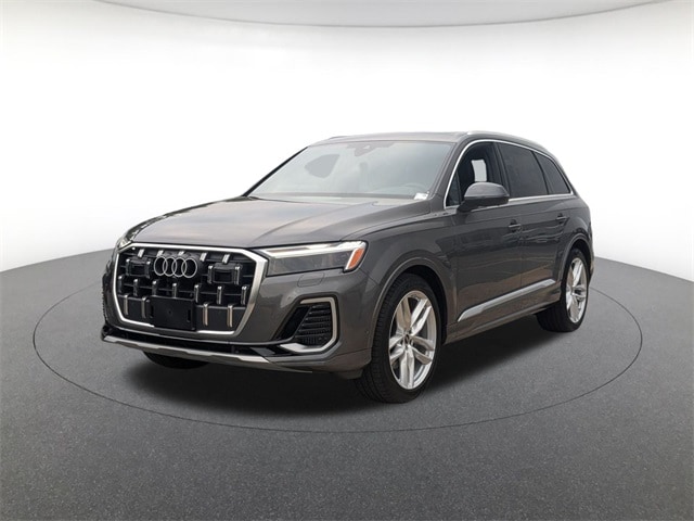 2025 Audi Q7 Premium Plus's photo