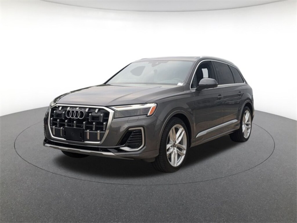 New 2025 Audi Q7 Premium Plus SUV