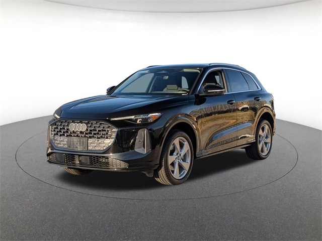 2025 Audi New Q5 Premium Plus's photo