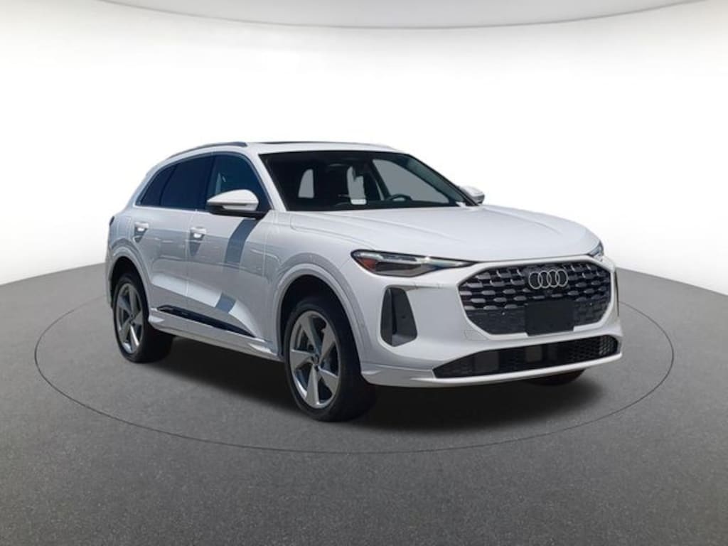 New 2026 Audi Q5 2.0T Premium SUV