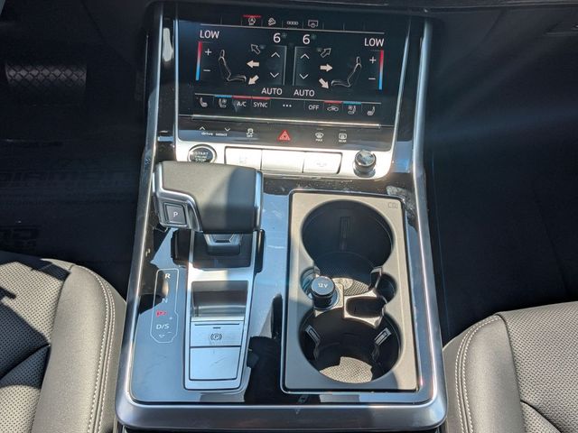 2025 Audi Q7 Premium Plus - Photo 13