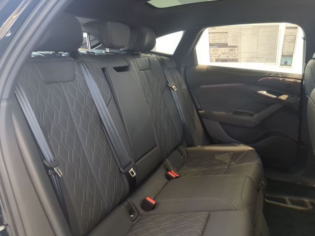 2025 Audi S6 Sportback e-tron Premium - Photo 15