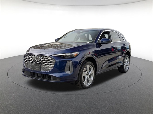 2025 Audi New Q5 Premium Plus's photo