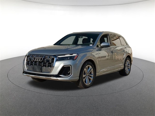2026 Audi Q7 55 Premium Plus's photo