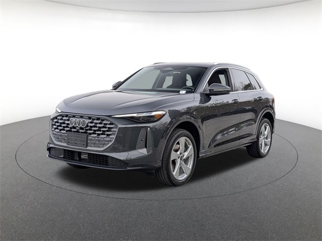 2025 Audi New Q5 Premium Plus's photo