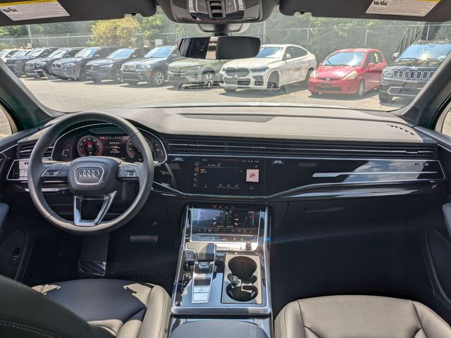 2025 Audi Q7 Premium Plus - Photo 9