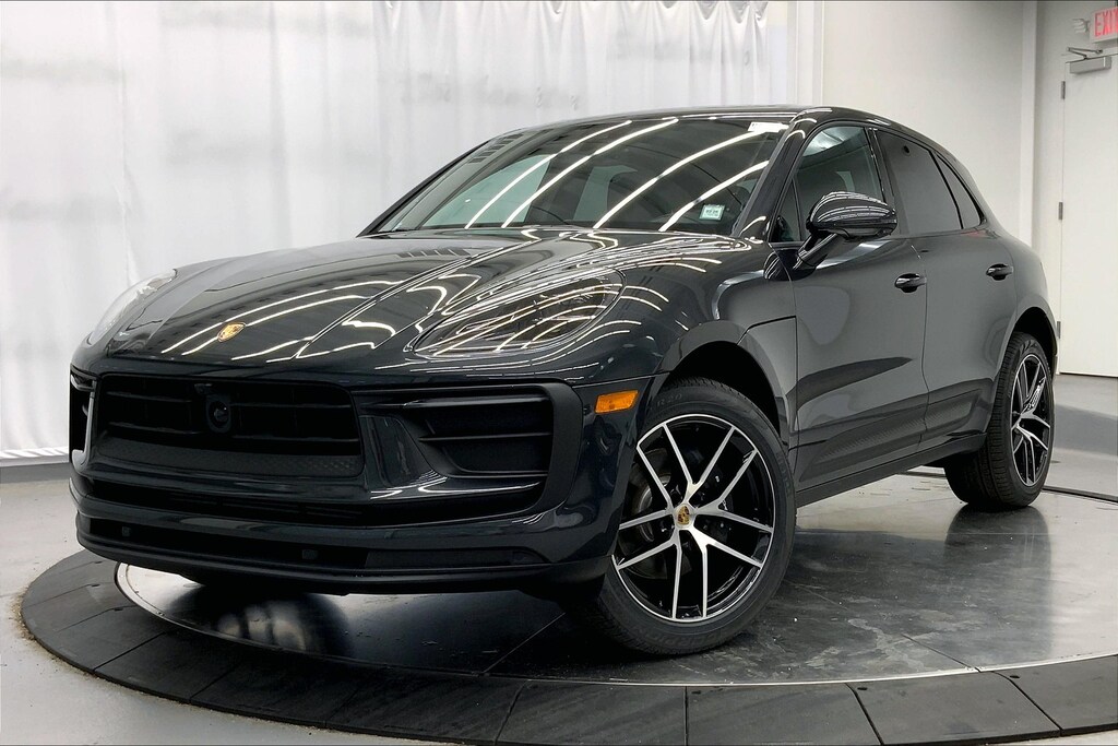Used 2025 Porsche Macan SUV