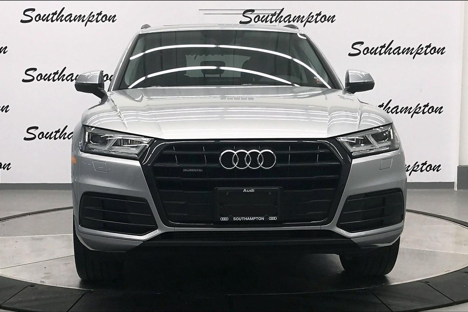 Used 2019 Audi Q5 Premium Plus with VIN WA1BNAFY3K2042306 for sale in Southampton, NY