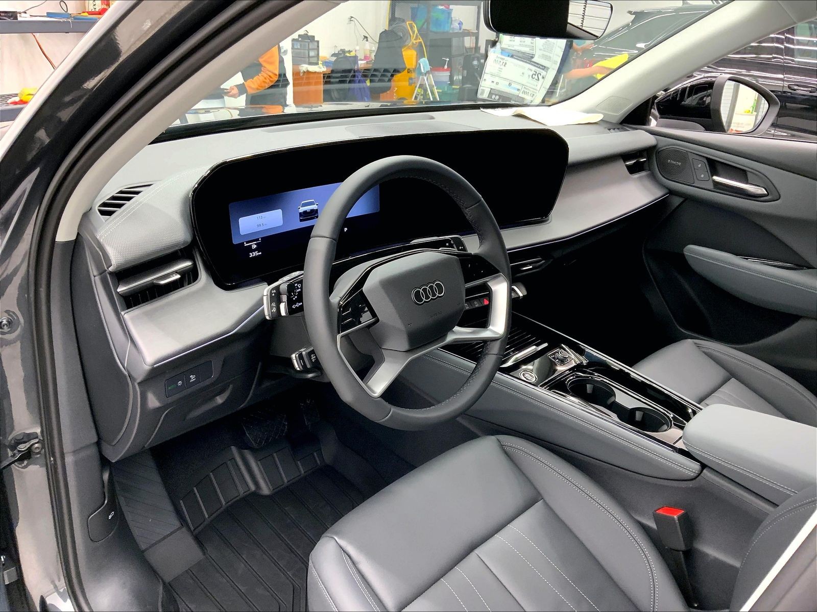 View vehicle photo 4