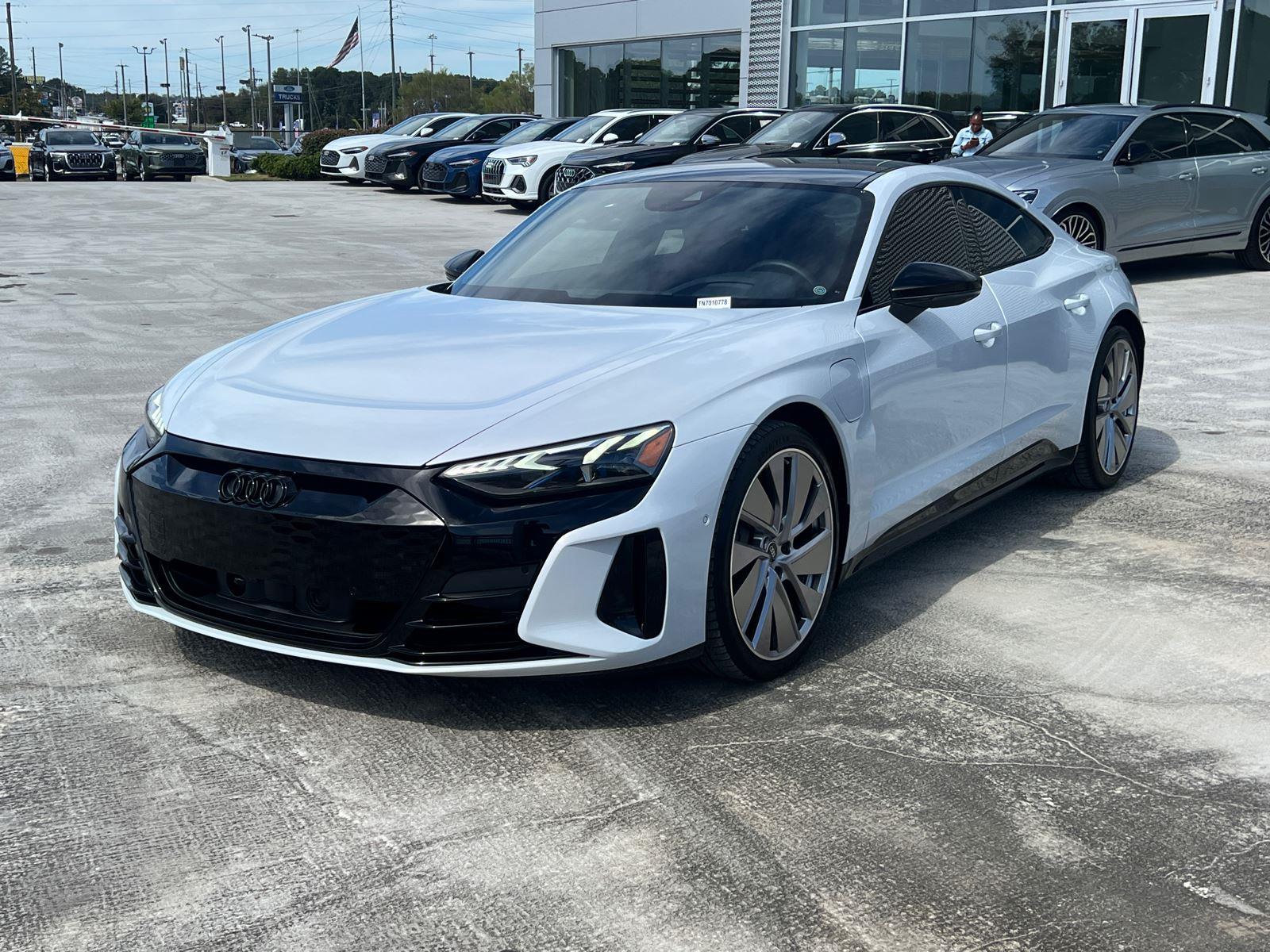 2022 Audi e-tron GT Sedan 