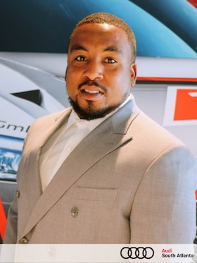 Staff member Keenan Penson from 0b845e5bc264