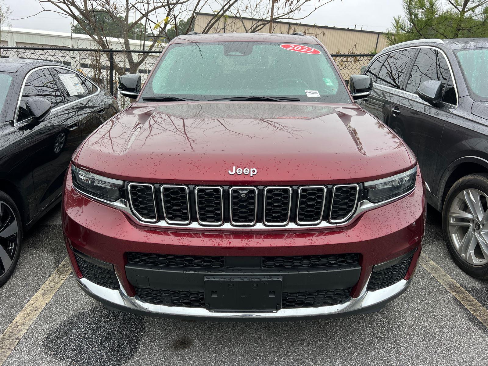 2022 Jeep Grand Cherokee Limited photo 2