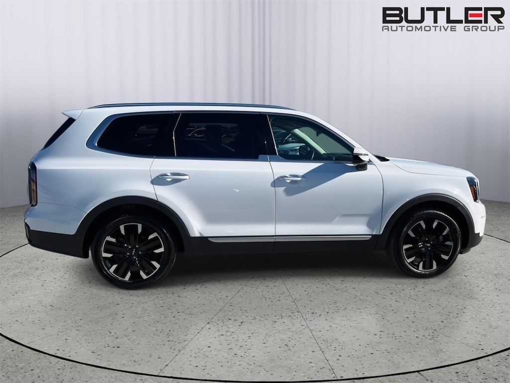Used 2025 Kia Telluride SX SUV