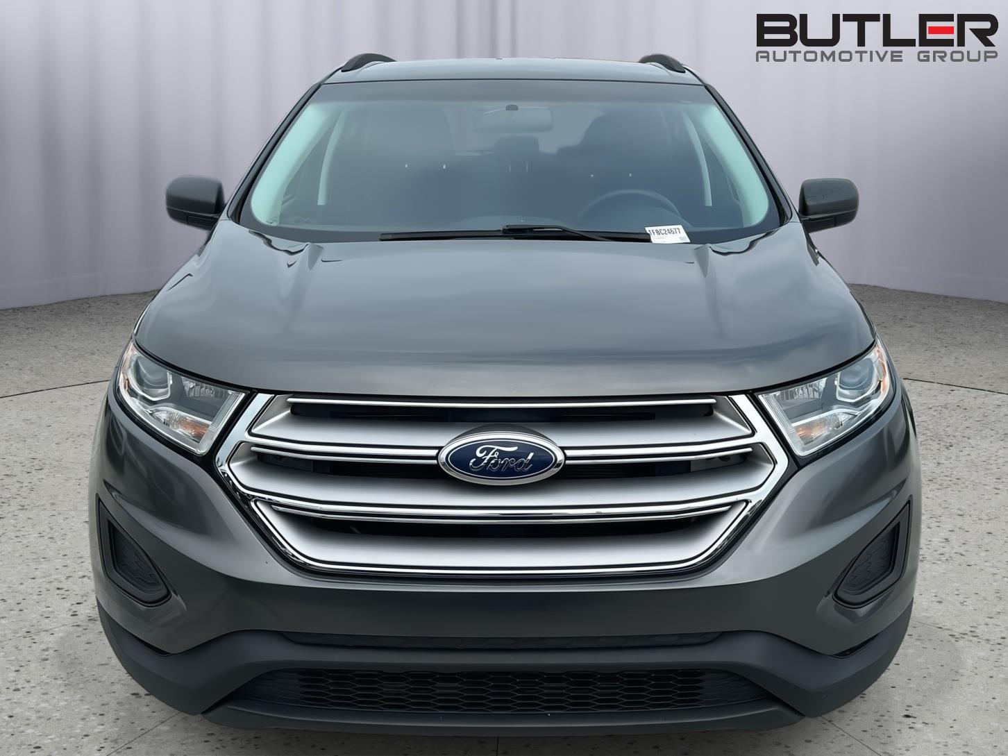 2015 Ford Edge SE photo 2
