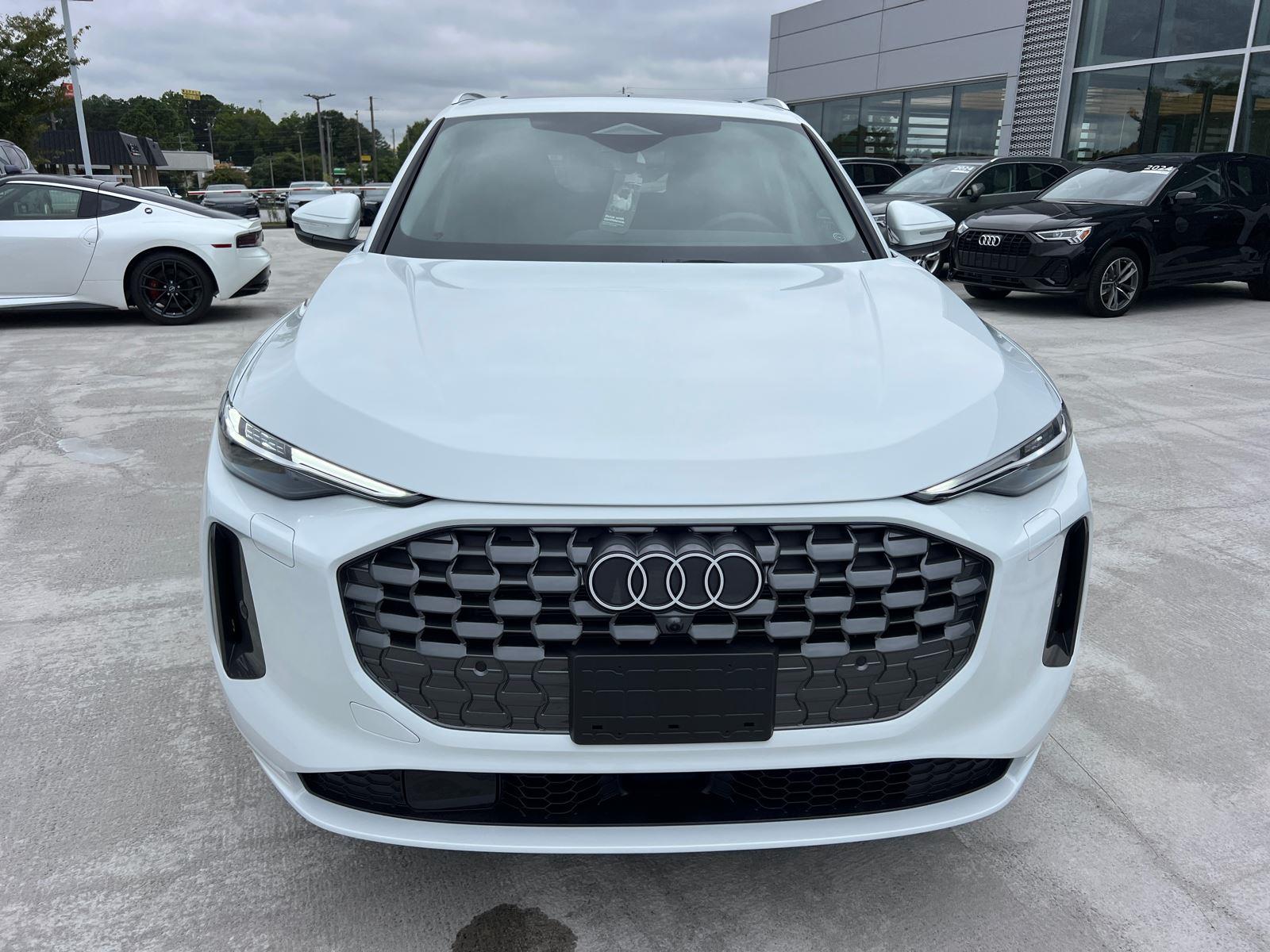 2025 Audi Q5 2.0T Premium Plus photo 2
