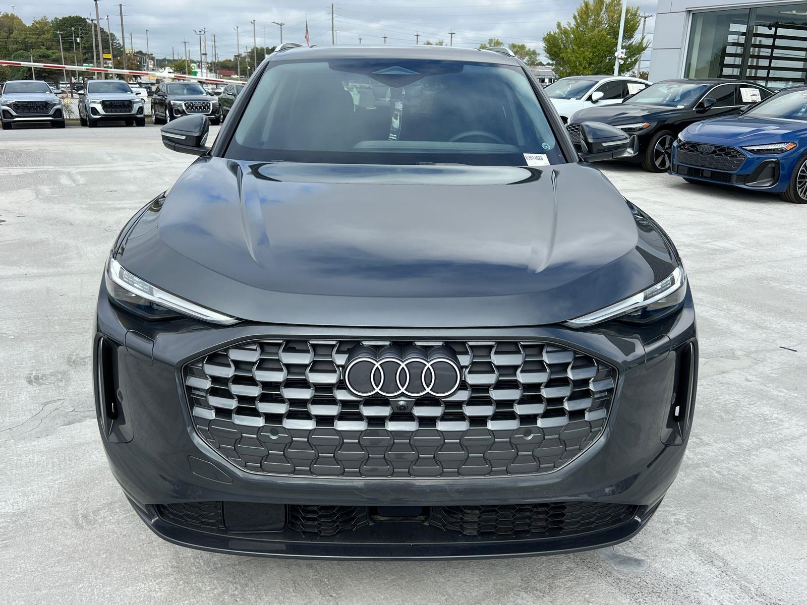 2025 Audi Q5 2.0T Premium Plus photo 2