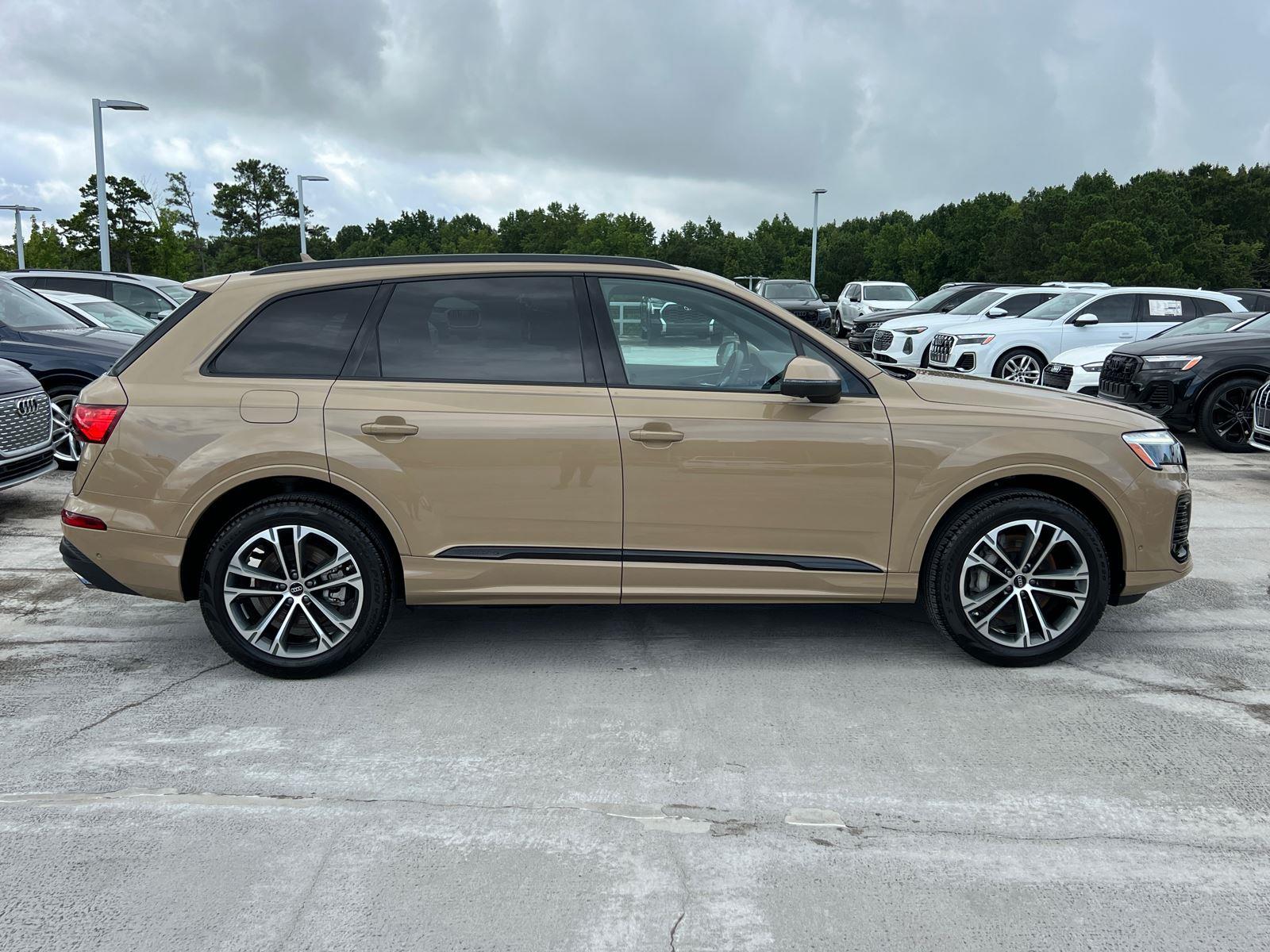 2025 Audi Q7 Premium Plus photo 4