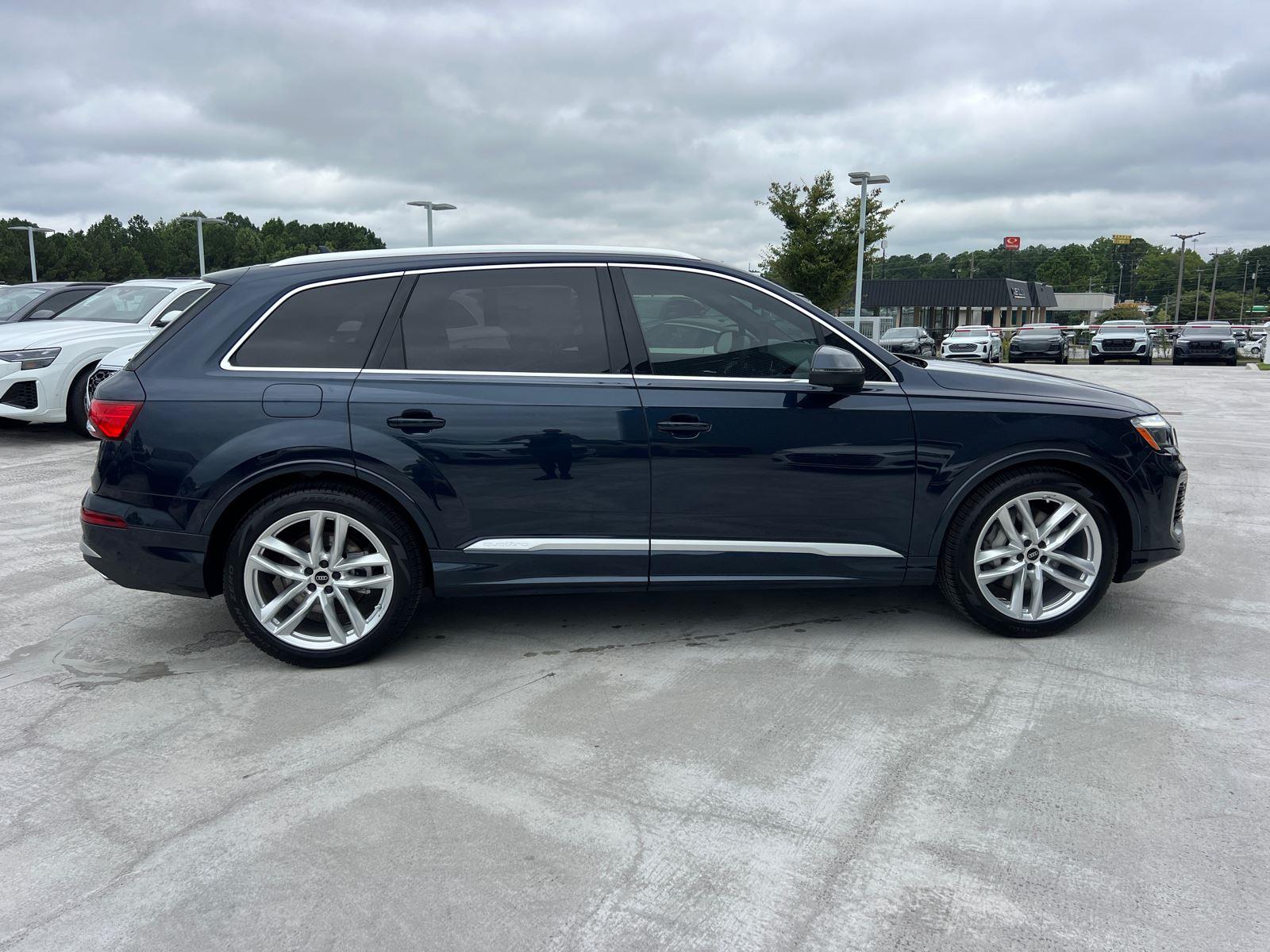 2025 Audi Q7 55 Premium Plus photo 4