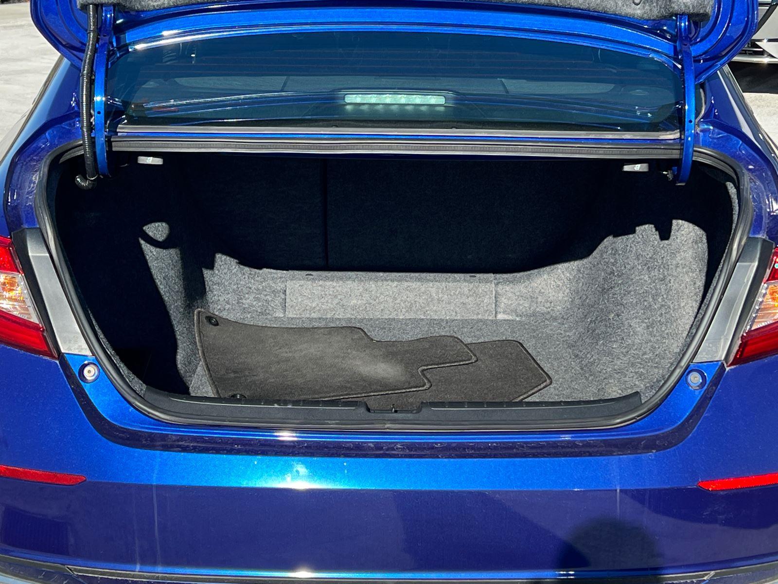2022 Honda Accord Hybrid Sport - Photo 18