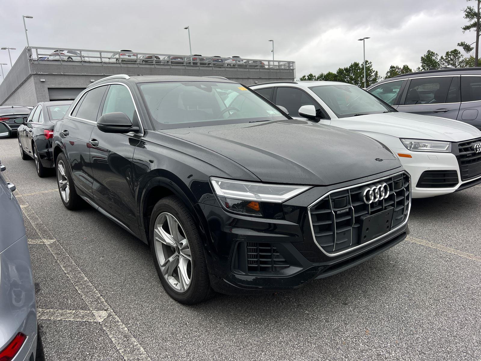 2022 Audi Q8 Premium Plus photo 3