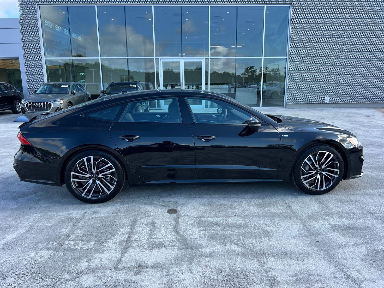 2025 Audi A7 55 Premium Plus photo 4