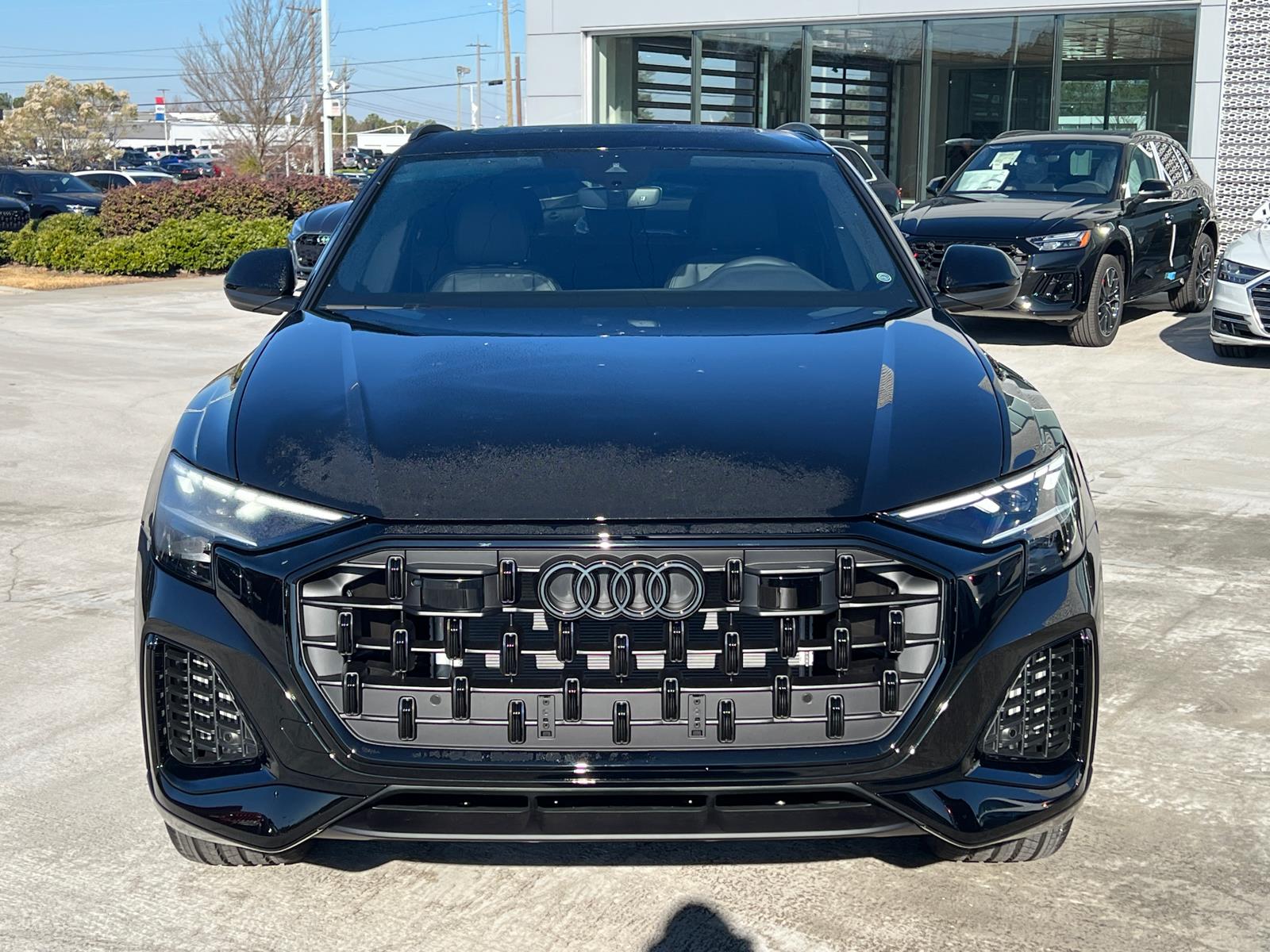 2025 Audi Q8 55 Premium photo 2