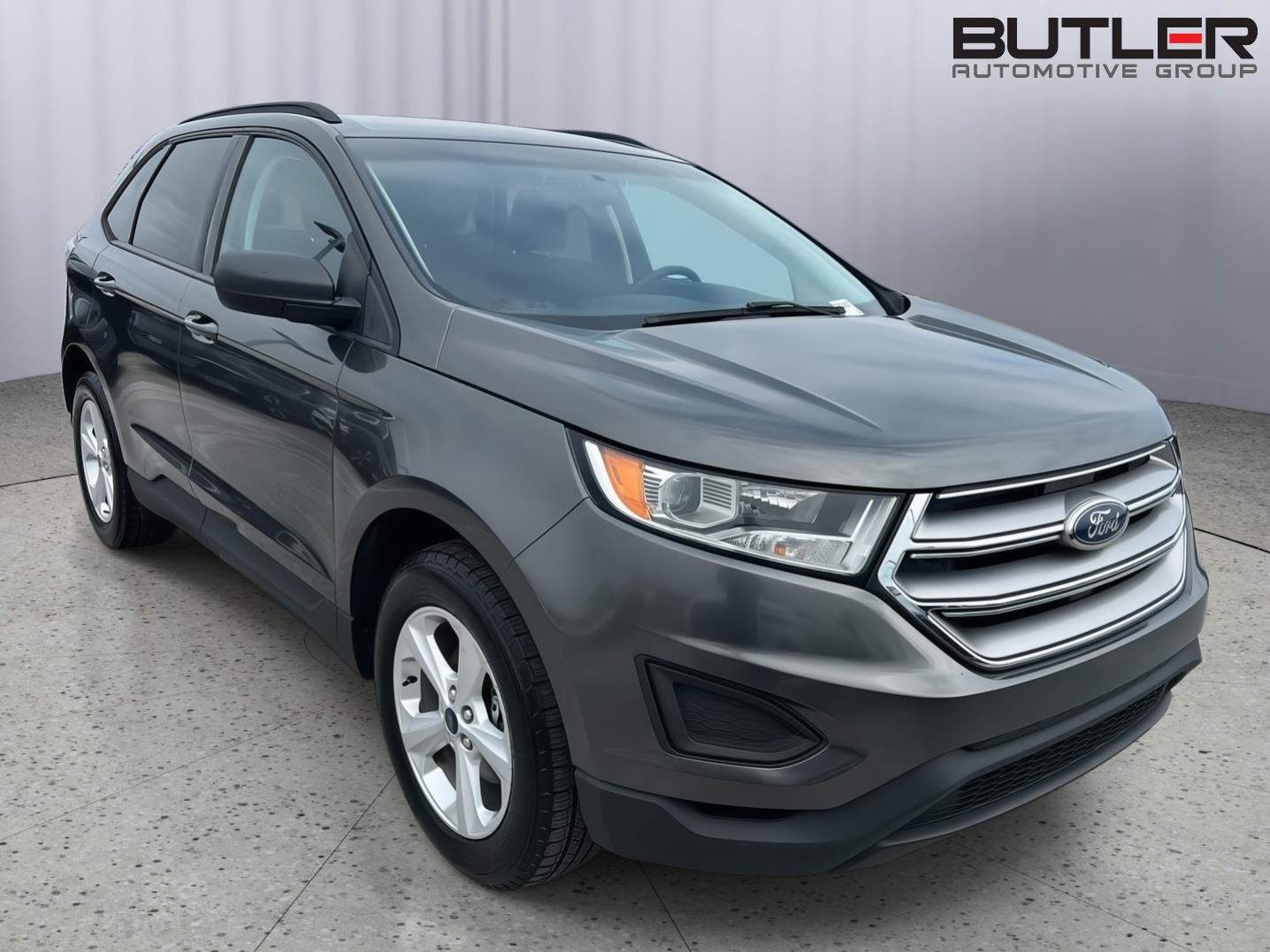 2015 Ford Edge SE photo 3
