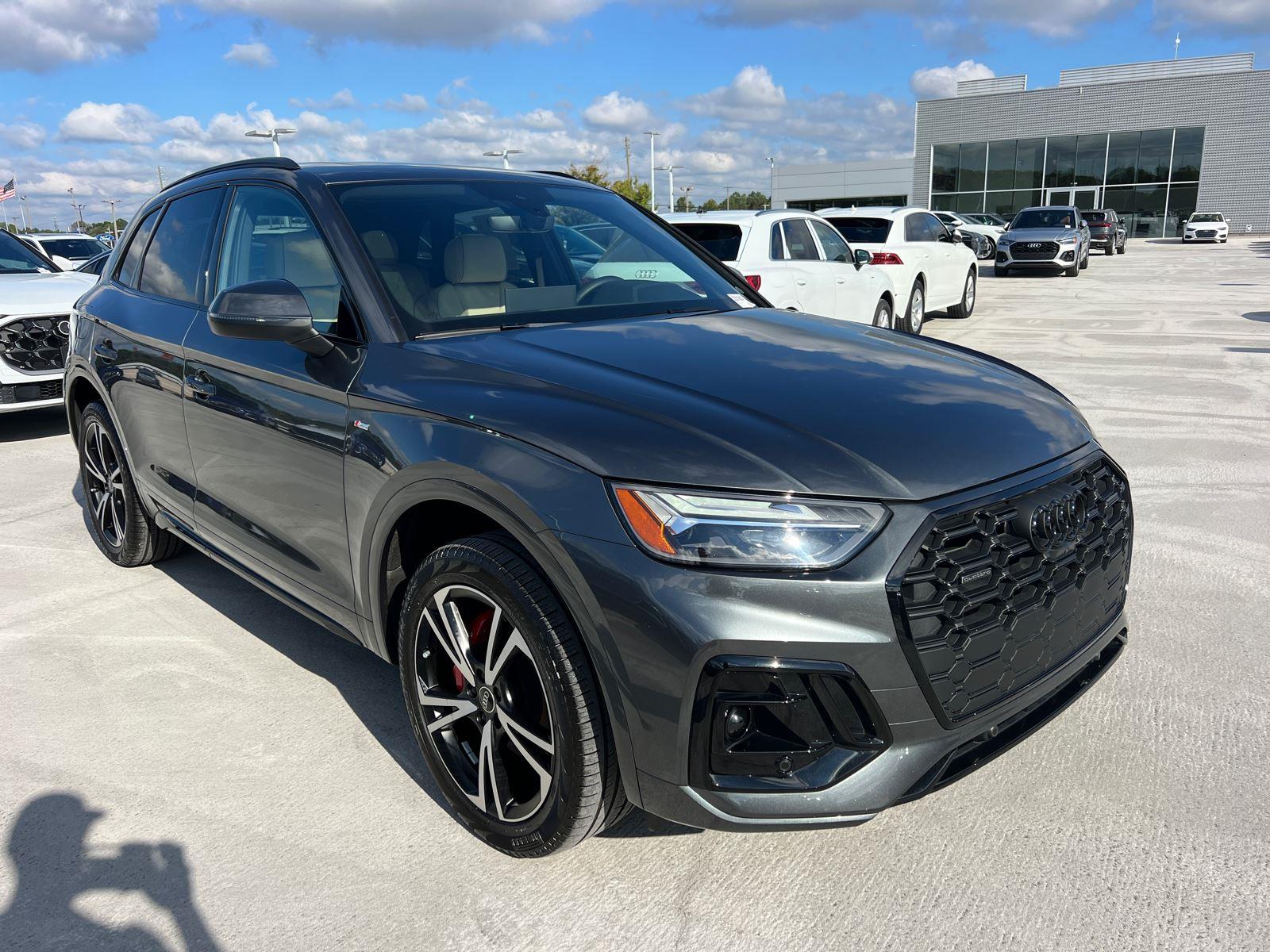 2025 Audi Q5 S line Premium Plus photo 2
