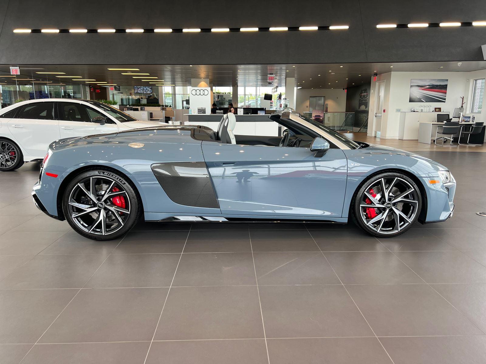 2023 Audi R8 Spyder V10 Performance photo 4