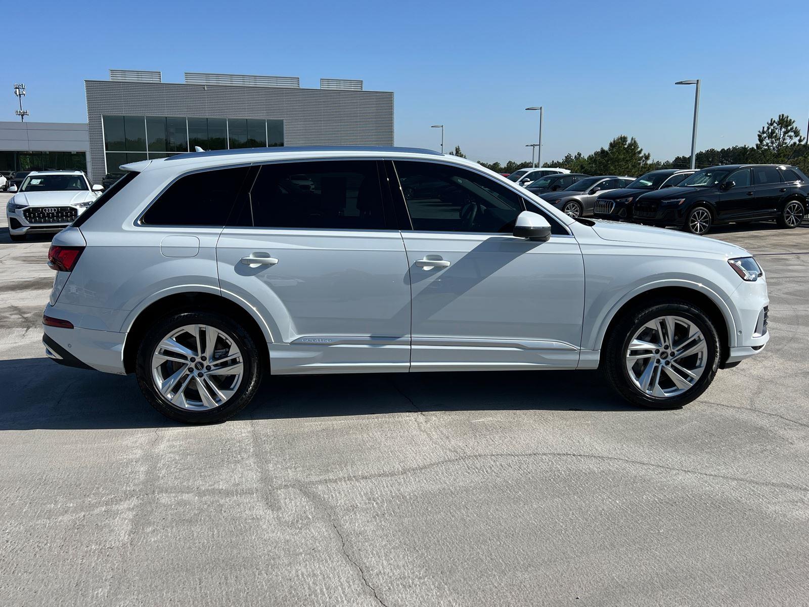 2024 Audi Q7 Premium photo 4