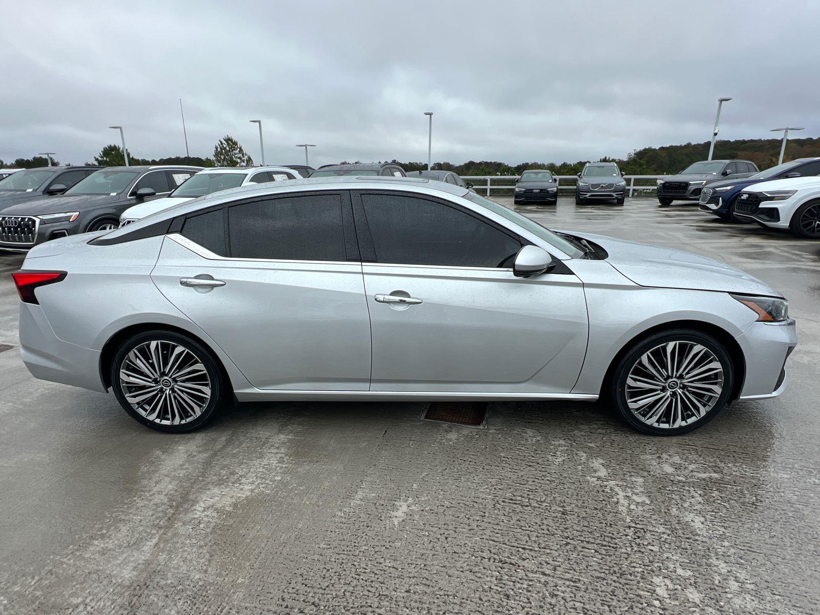 2023 Nissan Altima 2.5 SL photo 4