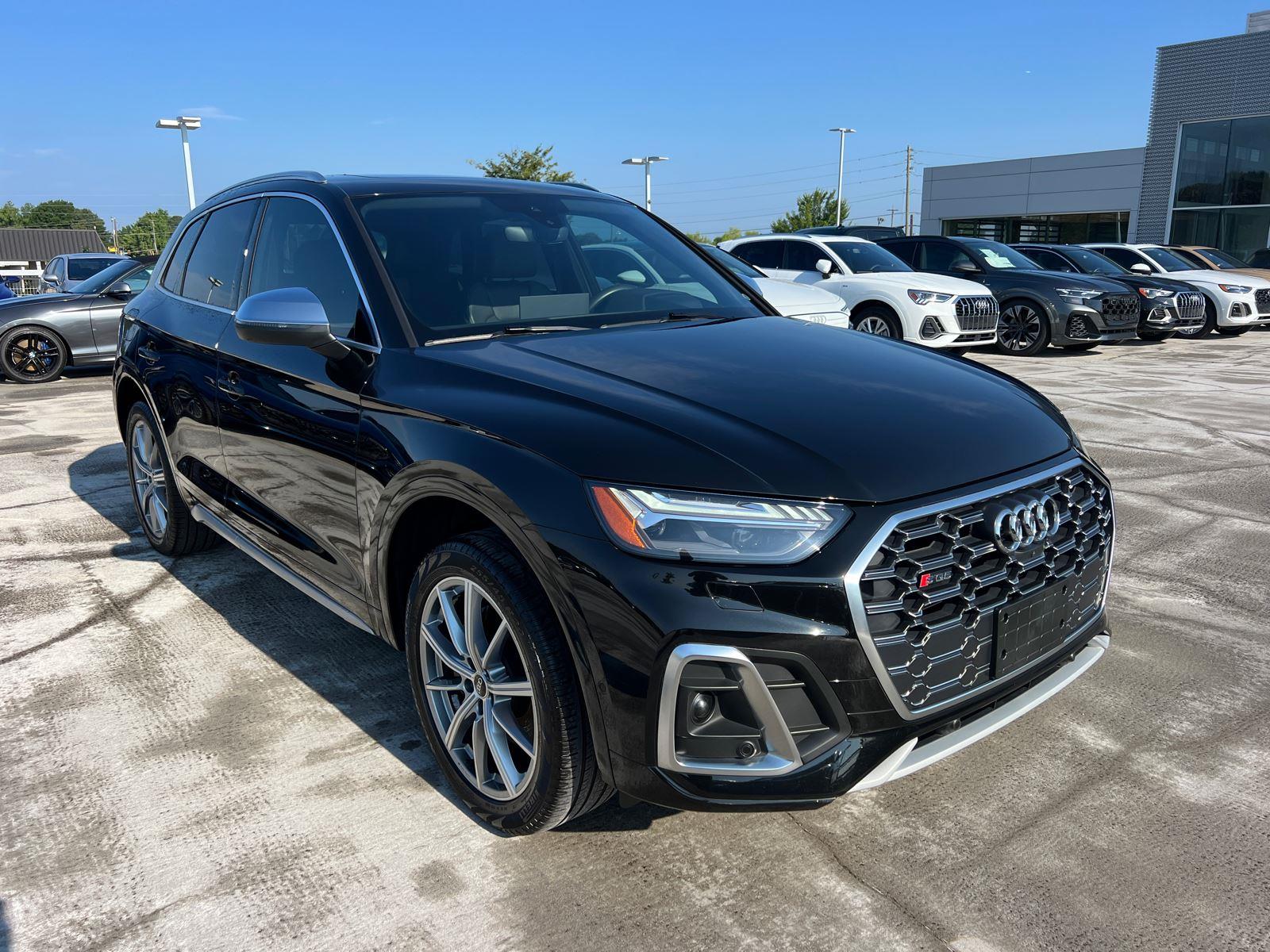 2021 Audi SQ5 Prestige photo 3