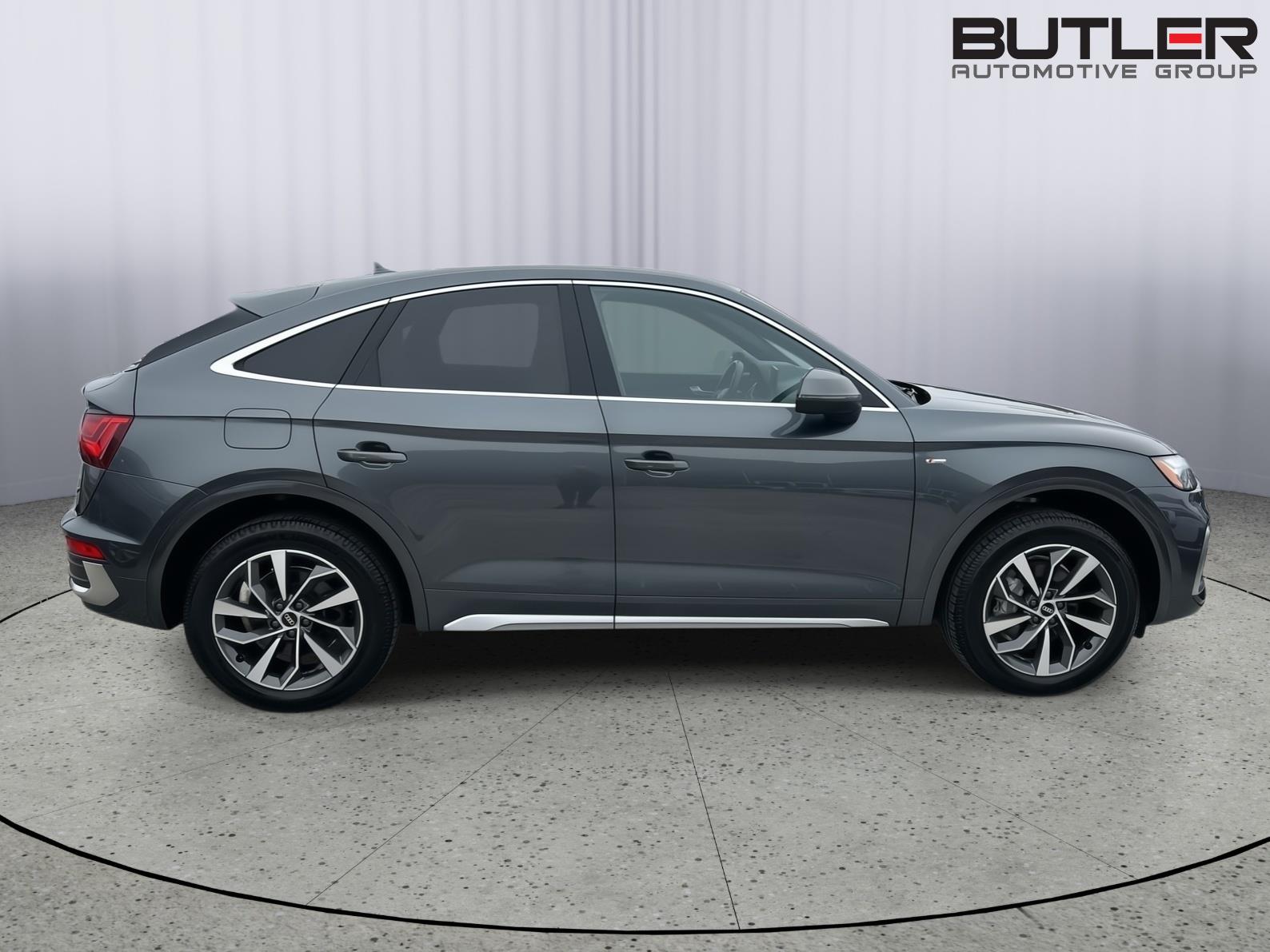 2023 Audi Q5 Sportback S line Premium Plus photo 4