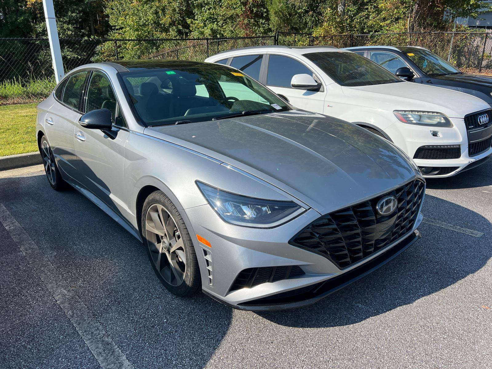 2021 Hyundai Sonata SEL Plus photo 3