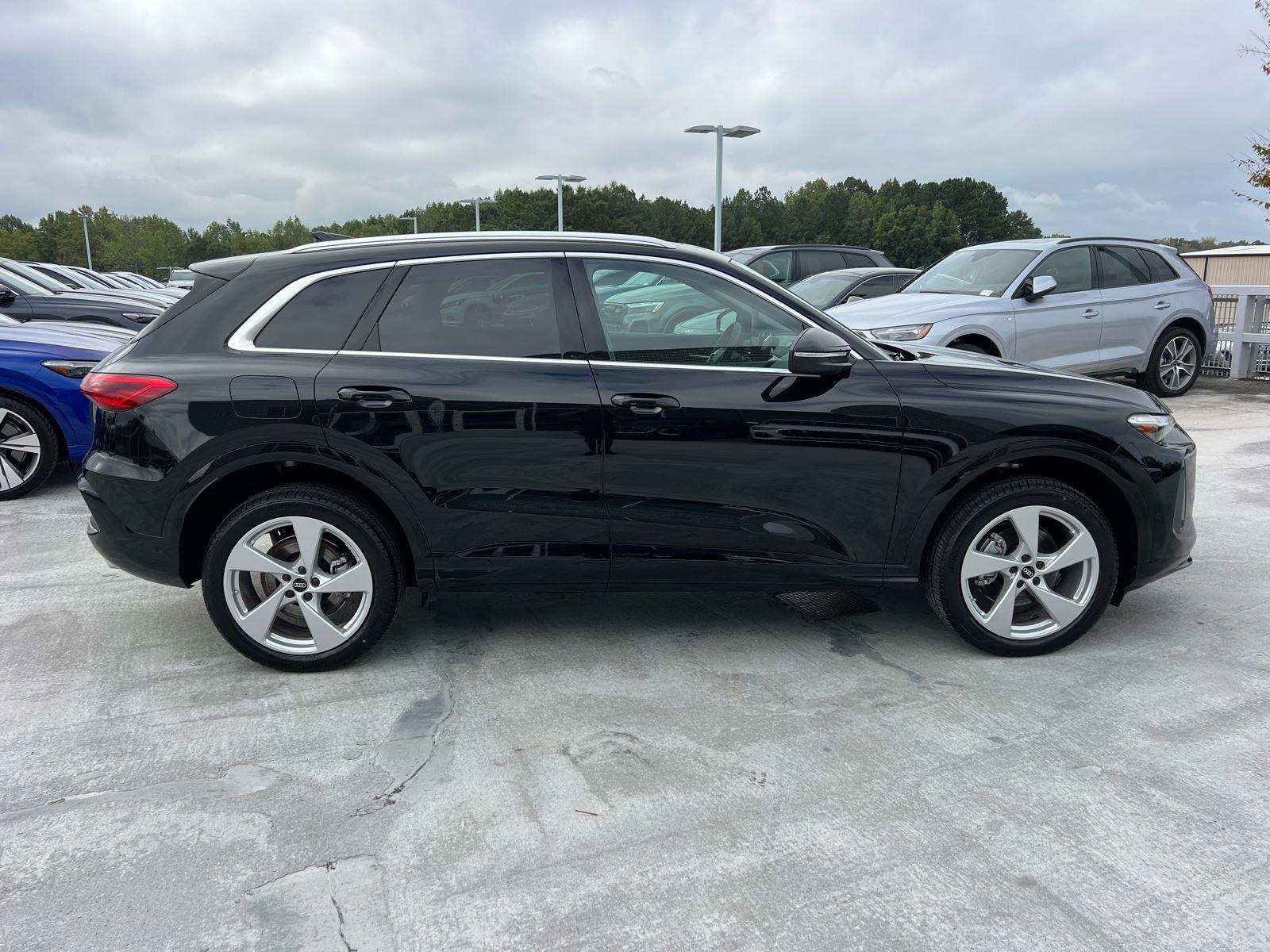 2025 Audi Q5 2.0T Premium Plus photo 4