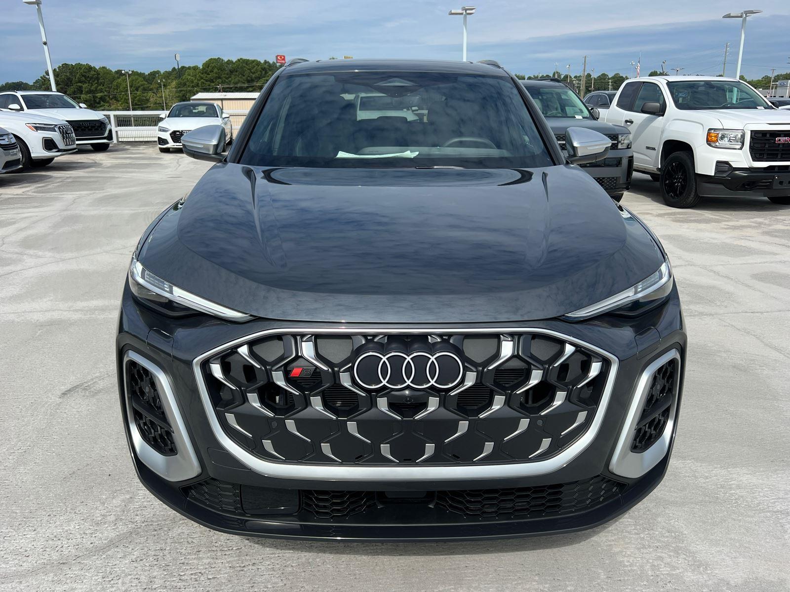 2025 Audi SQ5 Premium Plus photo 2