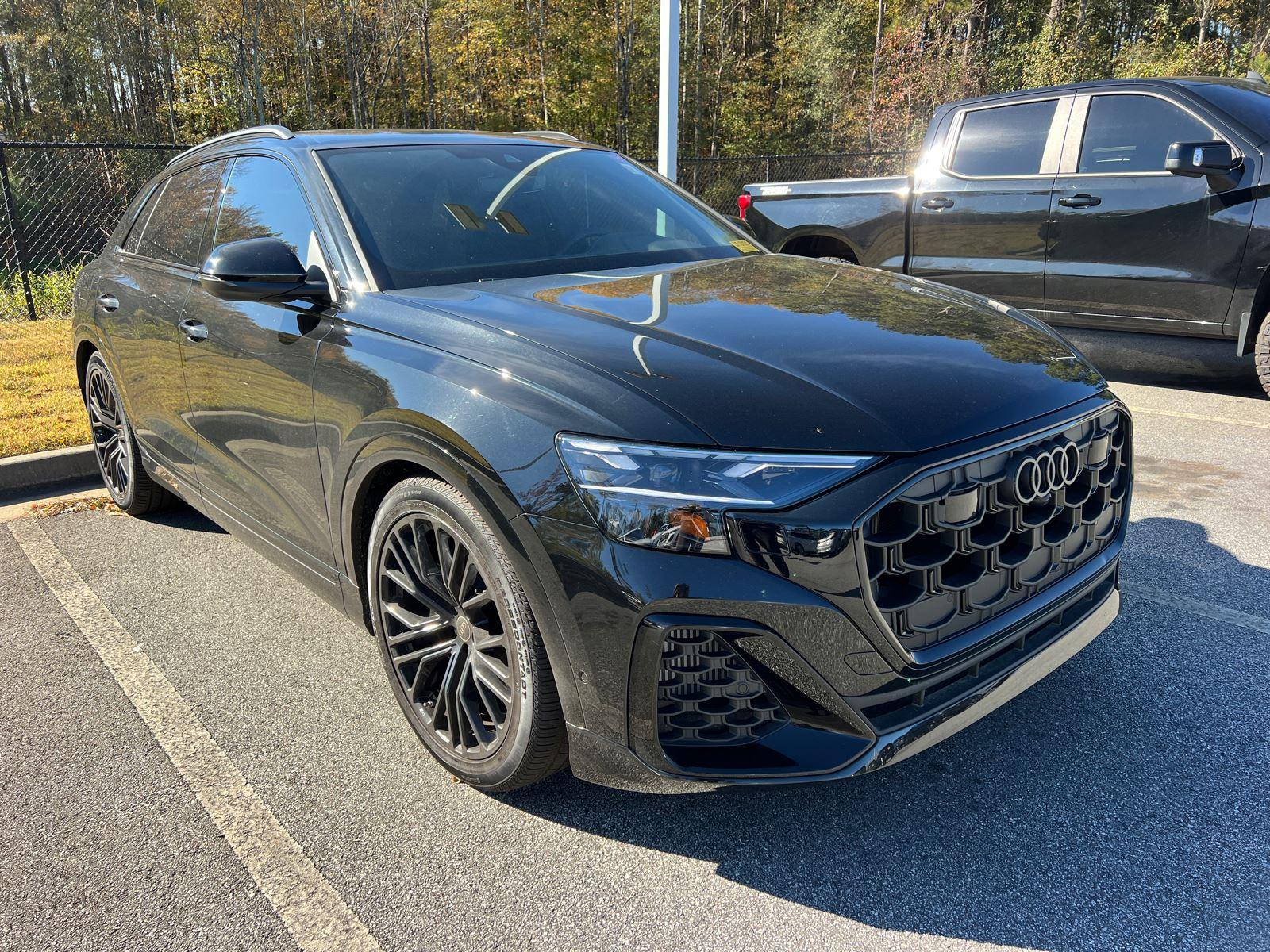 2025 Audi SQ8 Premium Plus photo 3