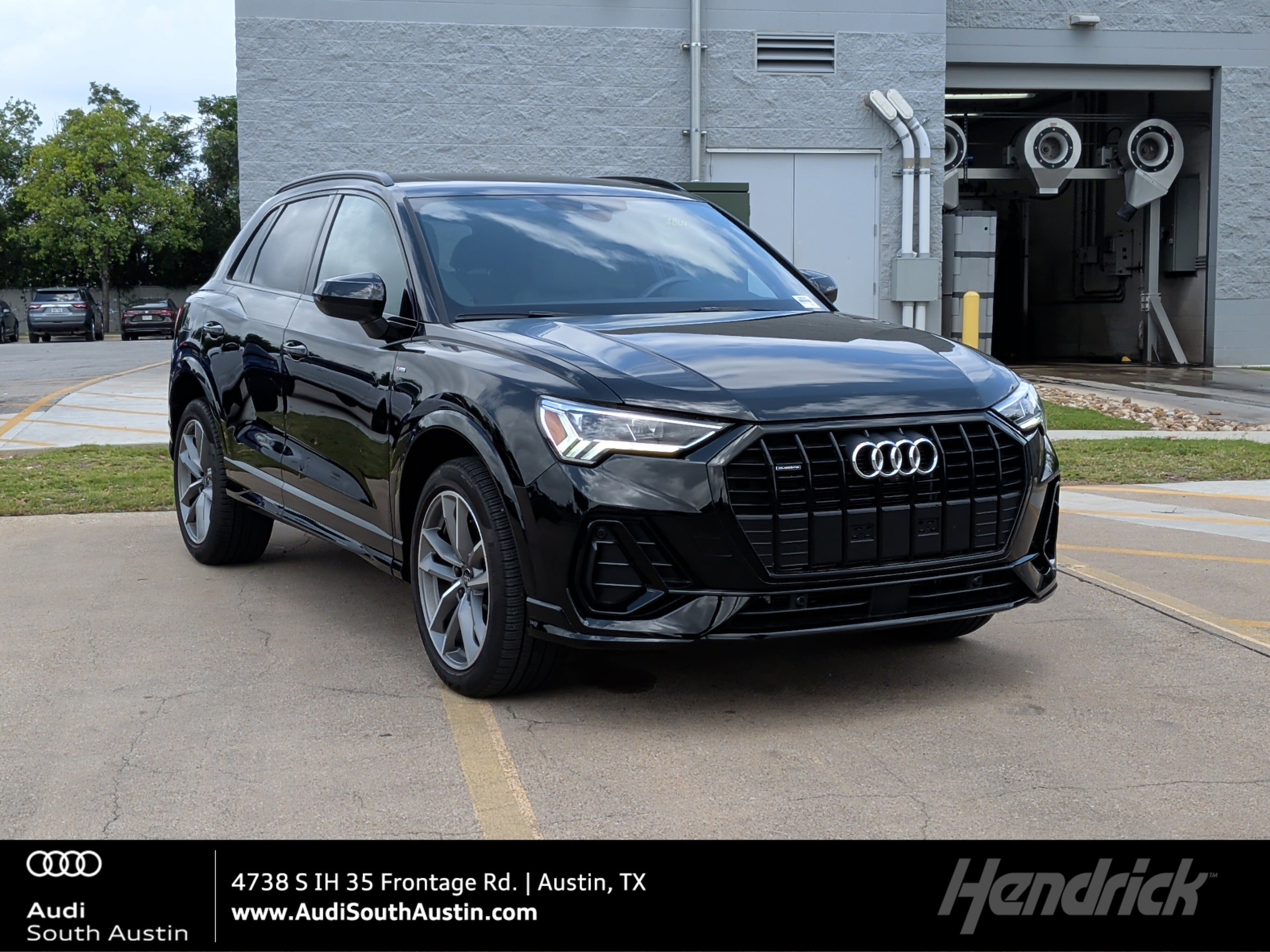 2023 Audi Q3 45 TFSI S Line Premium Plus quattro's photo