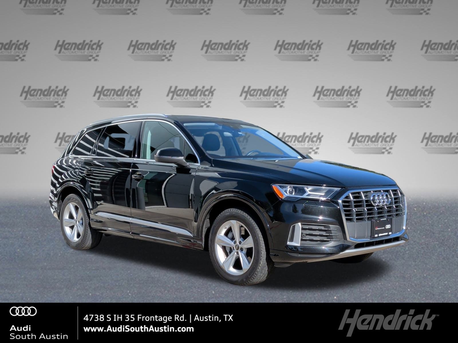 2022 Audi Q7 Premium's photo