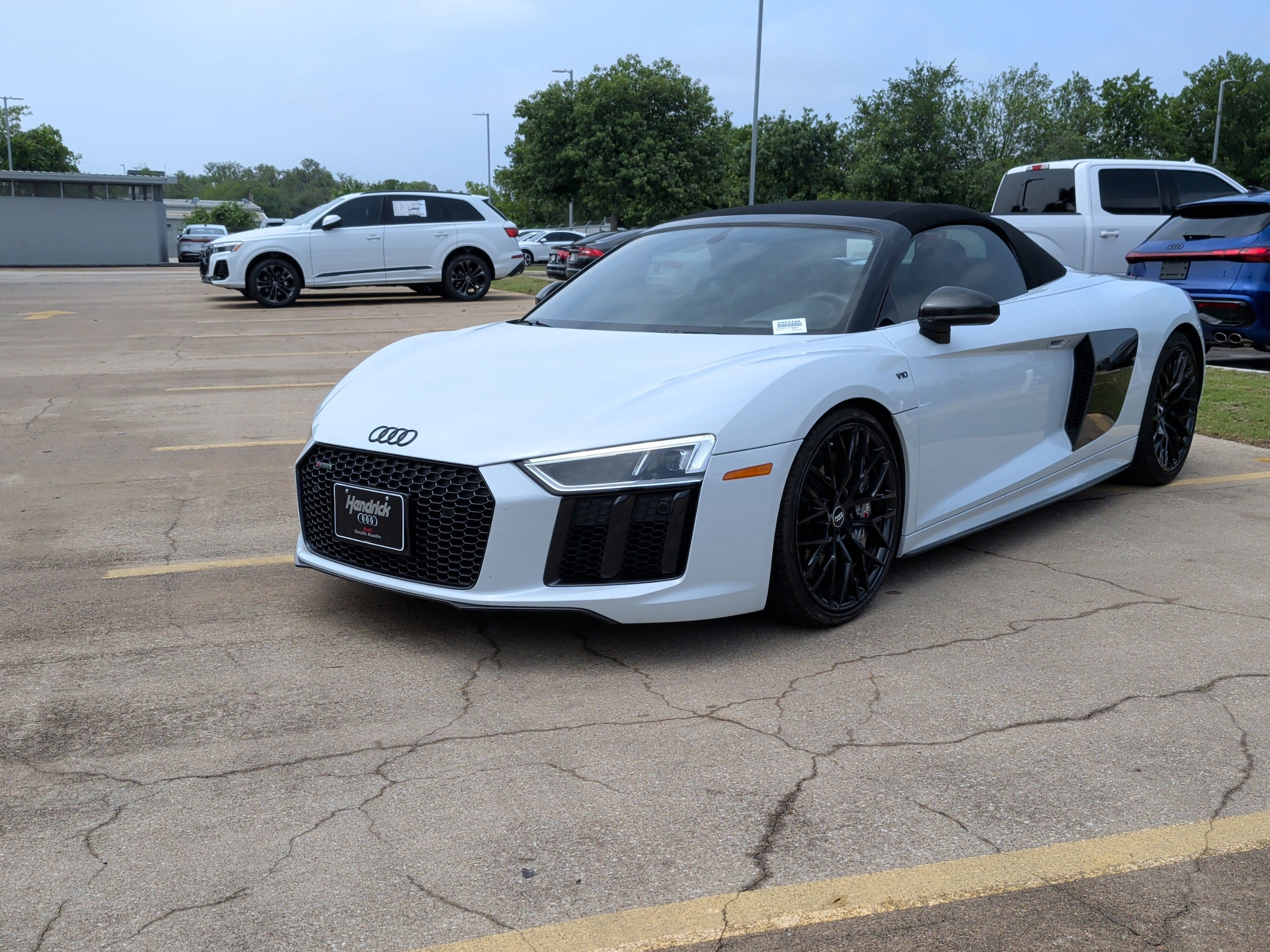 2018 Audi R8 Spyder V10 plus photo 4