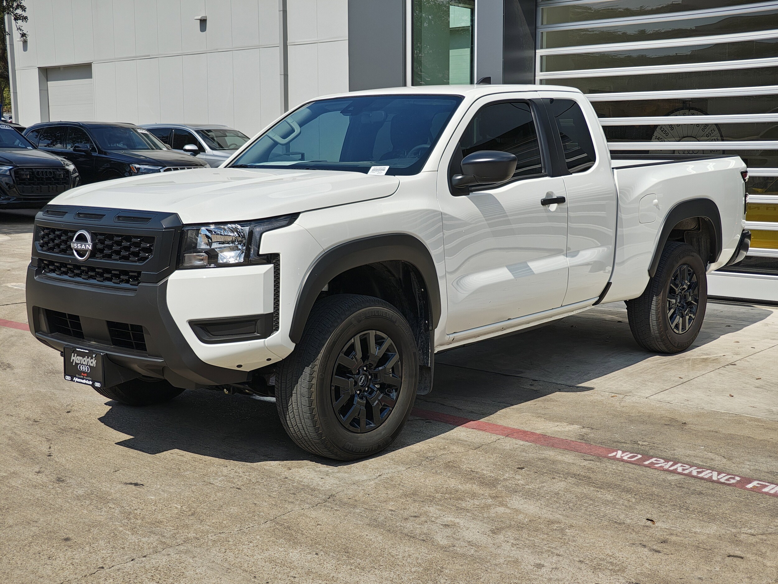2025 Nissan Frontier S King Cab photo 2