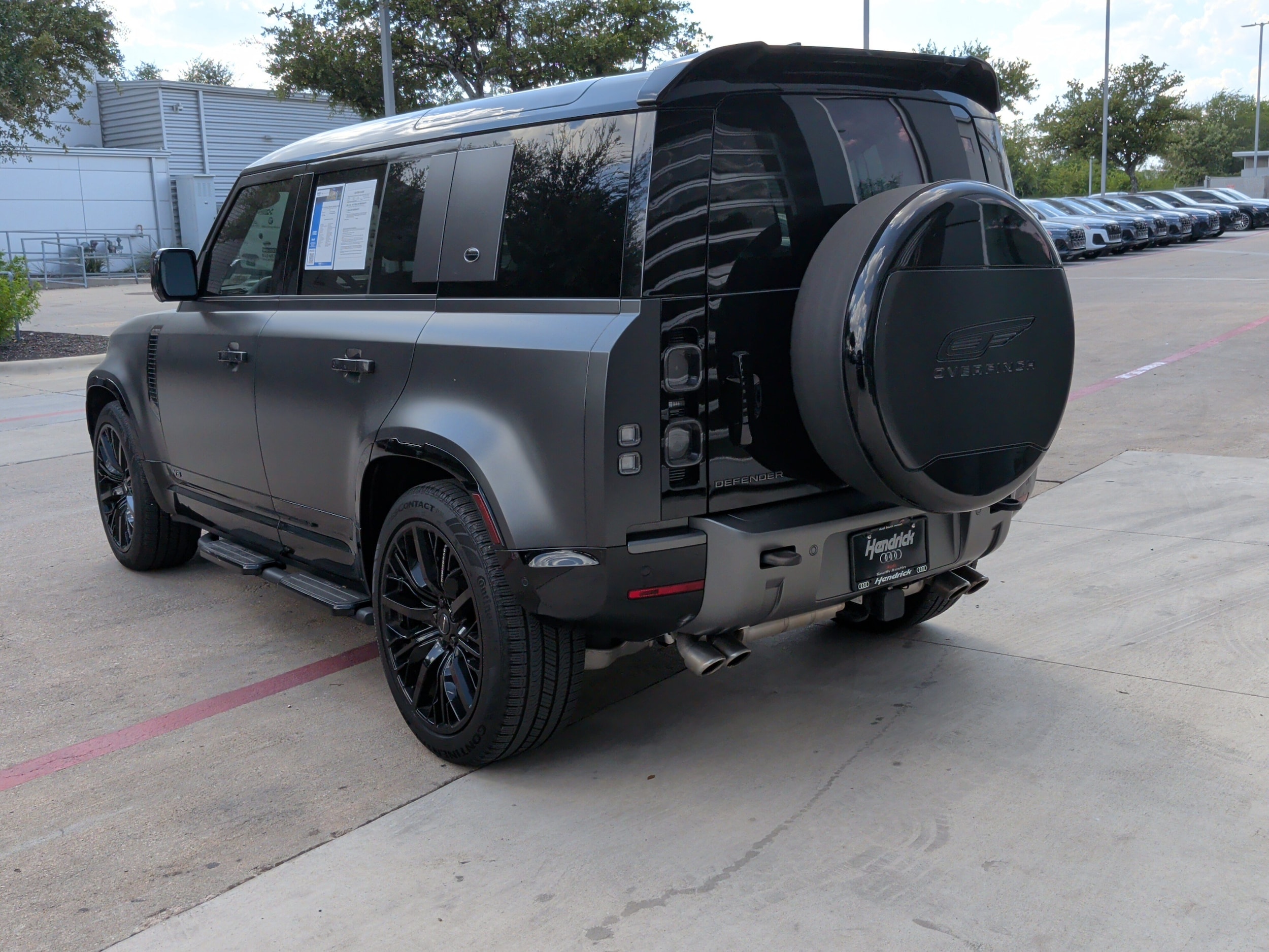 2024 Land Rover Defender Carpathian Edition