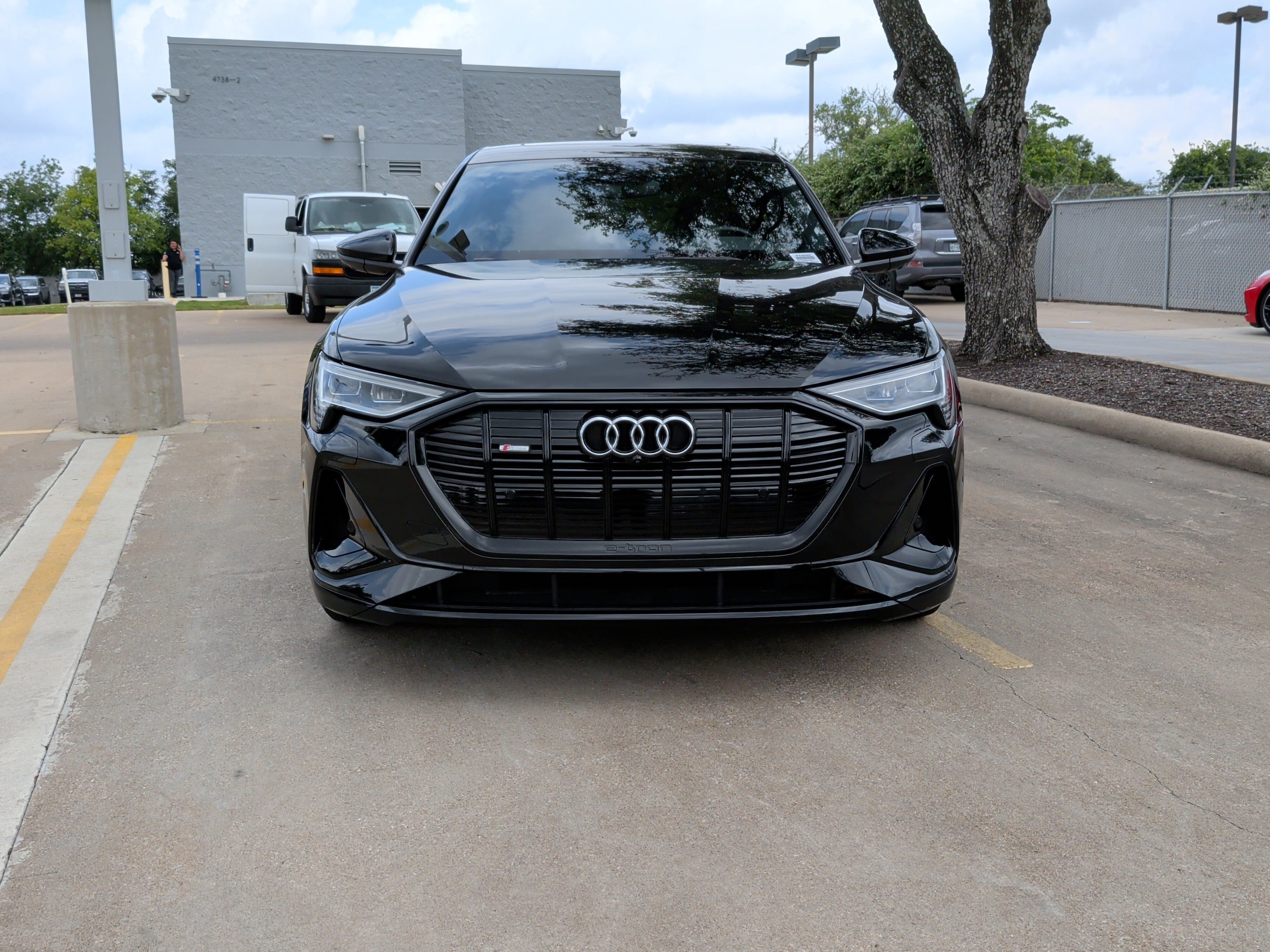 2023 Audi e-tron Sportback S line Premium Plus photo 2